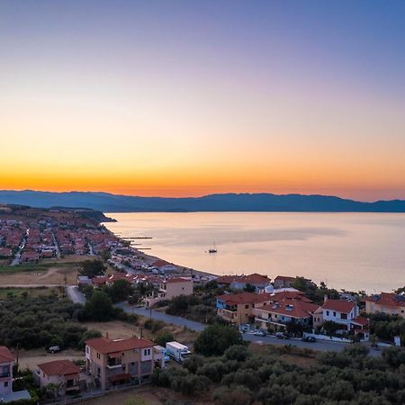 Anima Residence Nea Roda Bagian luar foto